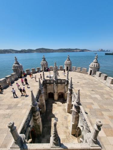 Η θέα μέσα από τον πύργο της Belem